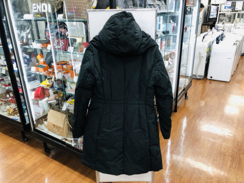 ダウンジャケットのMONCLER