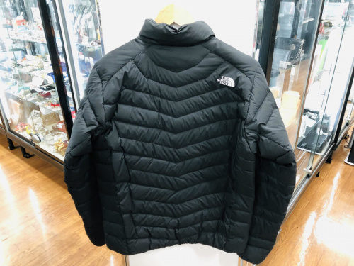 ジャケットのTHE NORTH FACE
