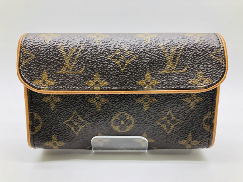 バッグのLOUIS VUITTON