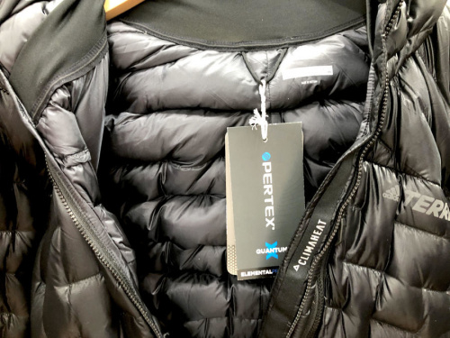 スポーツ　アウトドアの板橋　練馬　中野　池袋　衣類　中古　買取