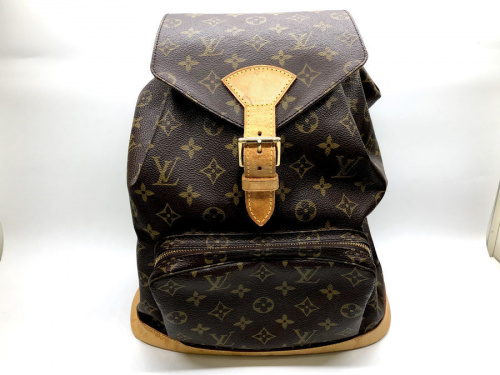 リュックのLOUIS VUITTON
