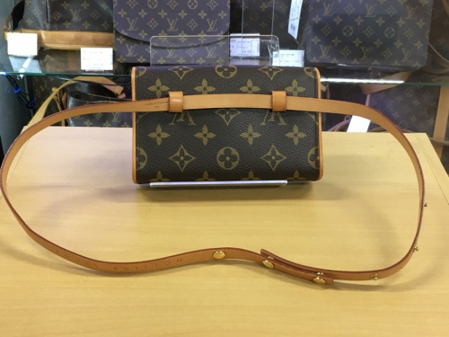 ルイヴィトンのLOUIS VUITTON