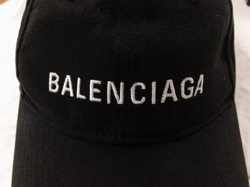キャップのBALENCIAGA