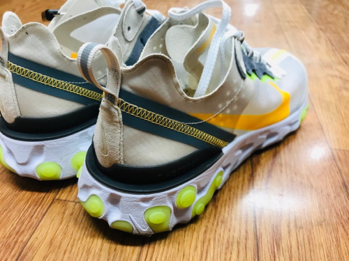 ナイキのNIKE