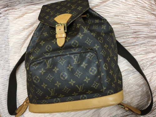 バッグ・財布のモンスリ