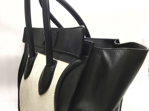 ハンドバッグのCELINE