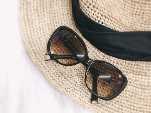 服飾小物のアイウェア