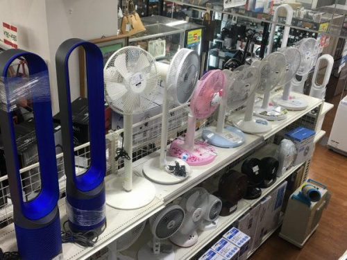 洗濯機 電子レンジ 炊飯器 サーキュレーター 扇風機 スマホ テレビ モニター ヘッドホン イヤホン カメラ AV機器 中古 買取