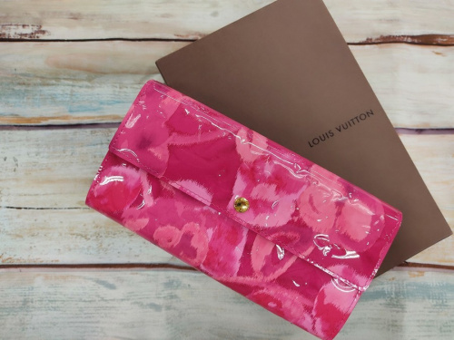 バッグ・財布の財布