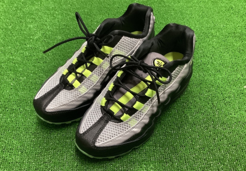 レディースファッションのスニーカー