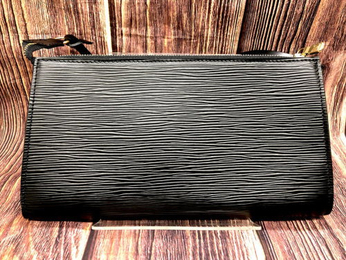 アクセソワールのLOUIS VUITTON