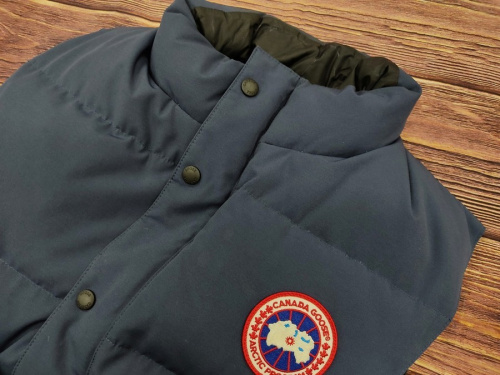 CANADA GOOSE 中古 買取の板橋 練馬 中野 池袋 中古 古着 買取