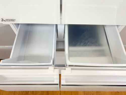 大型冷蔵庫の三菱