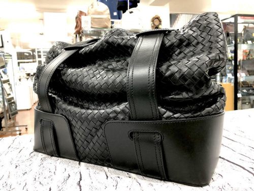 バッグのBOTTEGA VENETA（ボッテガヴェネタ）