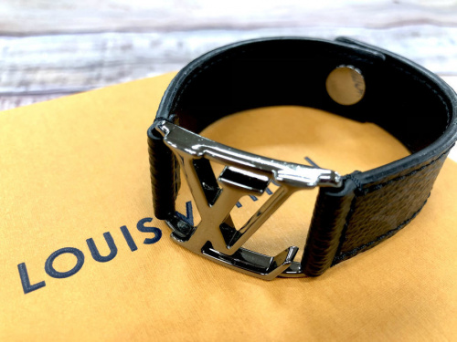 ブランド・ラグジュアリーのLOUIS VUITTON