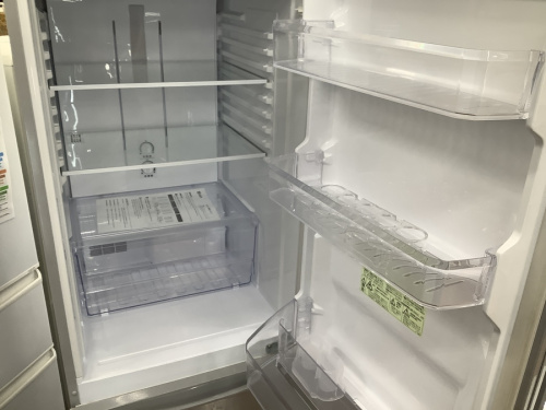 冷蔵庫の3ドア冷蔵庫