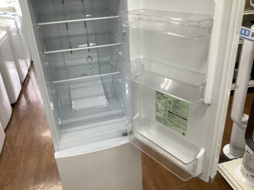 冷蔵庫の2ドア冷蔵庫