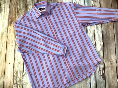 メンズファッションのシャツ