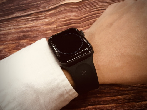 デジタル家電のスマートウォッチ