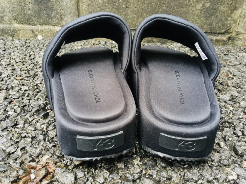 厚底スライドサンダルのY-3