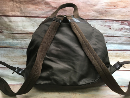 PRADAの板橋 練馬 中野 池袋 中古 買取