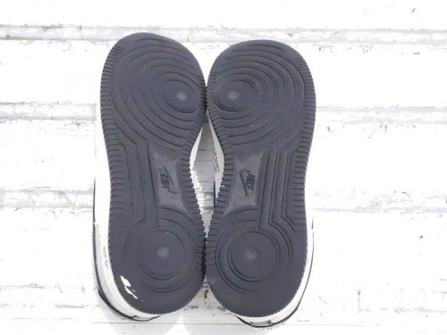 トレファク スニーカー買取