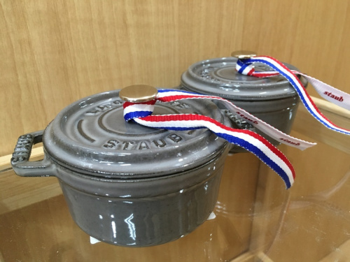 STAUBの板橋 練馬 中野 池袋 中古 買取