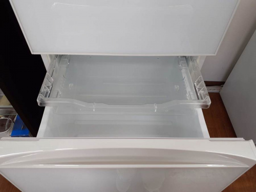 5ドア冷蔵庫のTOSHIBA