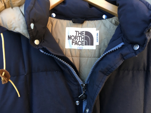 ダウンコートのTHE NORTH FACE