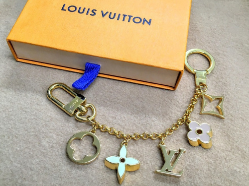 ブランド・ラグジュアリーのアクセサリー