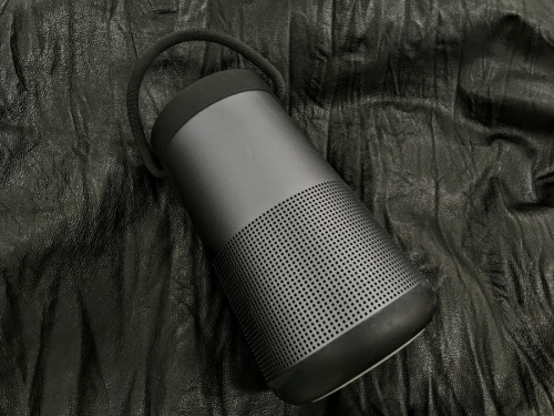 デジタル家電のスピーカー