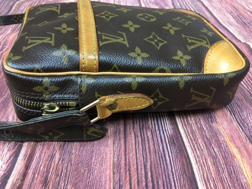 ダヌーヴのヴィトン買取 東京