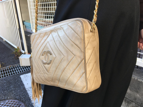 シャネル　のCHANEL