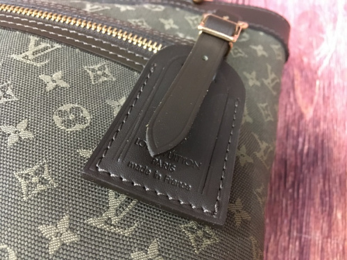 ハンドバッグのLOUIS VUITTON