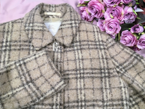 レディースファッションの未着用品