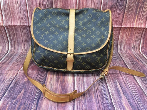 ソミュール35のLOUIS VUITTON