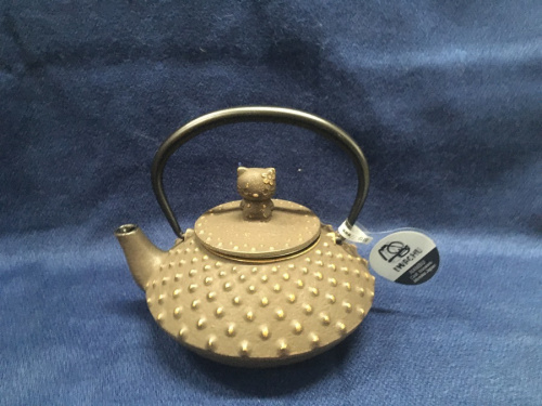 ハローキティの南部鉄器