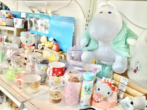 HELLO KITTYのムーミン