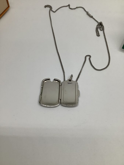 ネックレス