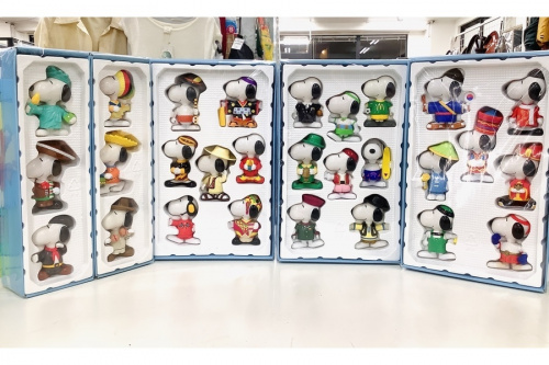 キャラクターグッズのHELLO KITTY