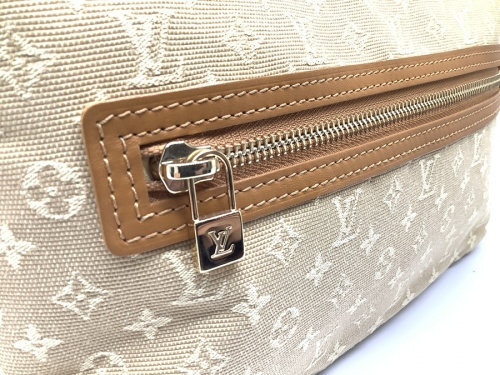 LOUIS VUITTONのルイヴィトン