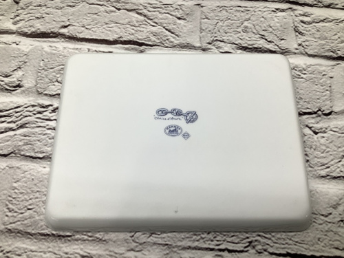 洋食器のスクウェアプレート