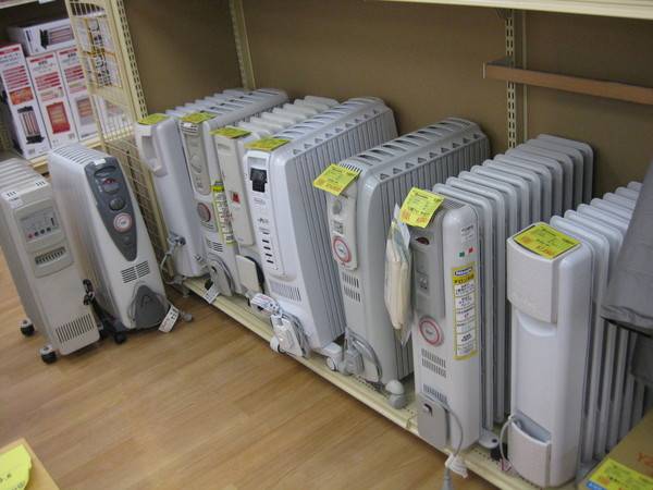 【トレファク神戸新長田】オイルヒーターです！！【取りに来れる方限定】 暖房器具買取・販売強化中！オイルヒーター・石油ストーブ・電気