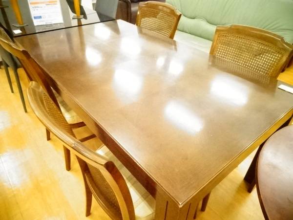 【トレファク神戸新長田】karimokuのダイニング4点セット入荷しました！!【取りに来れる方限定】 karimoku (カリモク) ソファダイニング4点セット DU5832 CU93 CU94