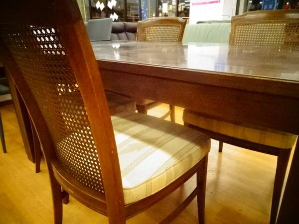 【トレファク神戸新長田】Karimokuのダイニング5点セット入荷しました！!【取りに来れる方限定】 karimoku・domaniのダイニングセット入荷！【兵庫 神戸 中古 家具 買取