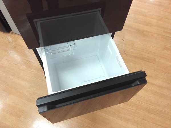 【トレファク神戸新長田 】Hisenseの2017年製3ドア冷蔵庫です！!!【取りに来れる方限定】 トレファク神戸新長田店 買取/販売】取りに来られる方限定！Hisenseの2
