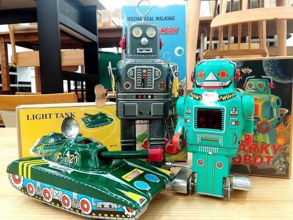 ブリキ　タイヨー　電動　フォルクスワーゲン ハンター ※ 動作品 Amazon | ジョーゼン(Jozen) ダイキャストミニカー キャスト