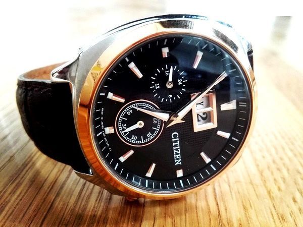 【美品】シチズン(CITIZEN) エコドライブ ビッグデイト Amazon.co.jp: 【並行輸入品】CITIZEN シチズン エコドライブ