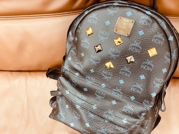 MCM ショルダーバッグ スタッズ付き 楽天市場】【送料無料】【中古】 MCM エム・シー・エム