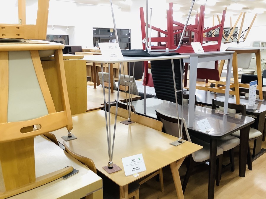 地域最大級中古家具】Karimoku（カリモク）の学習机です！！｜2021年10